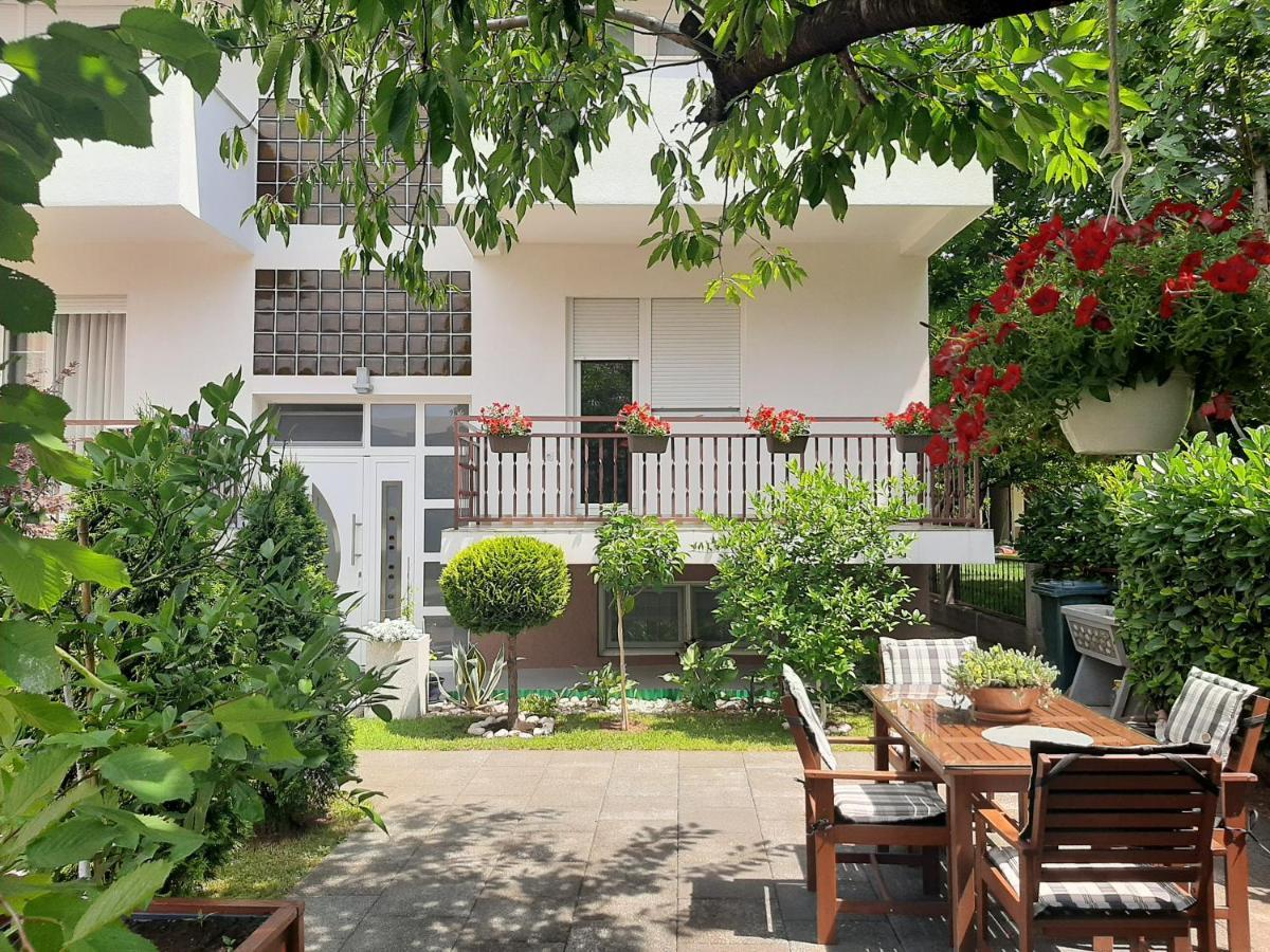 Guest House No 13 Мостар Экстерьер фото